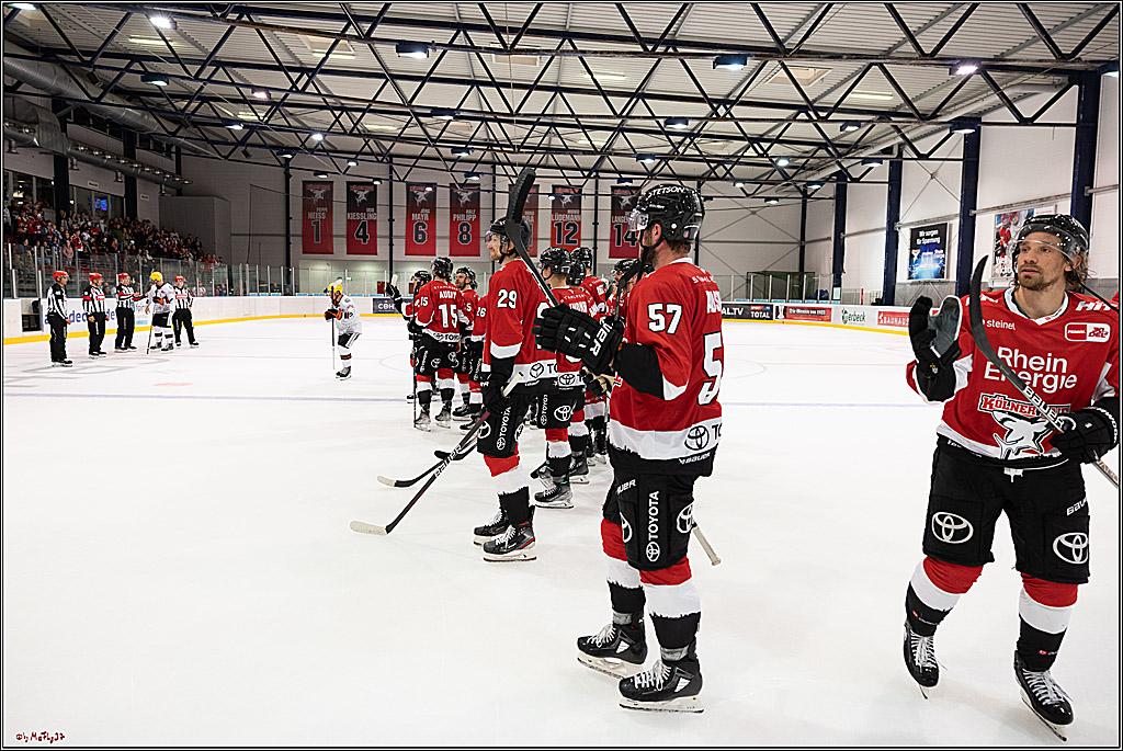 PENNY DEL 1. Testspiel Koelner Haie - Loewen Frankfurt; Koeln, 27.08.2023